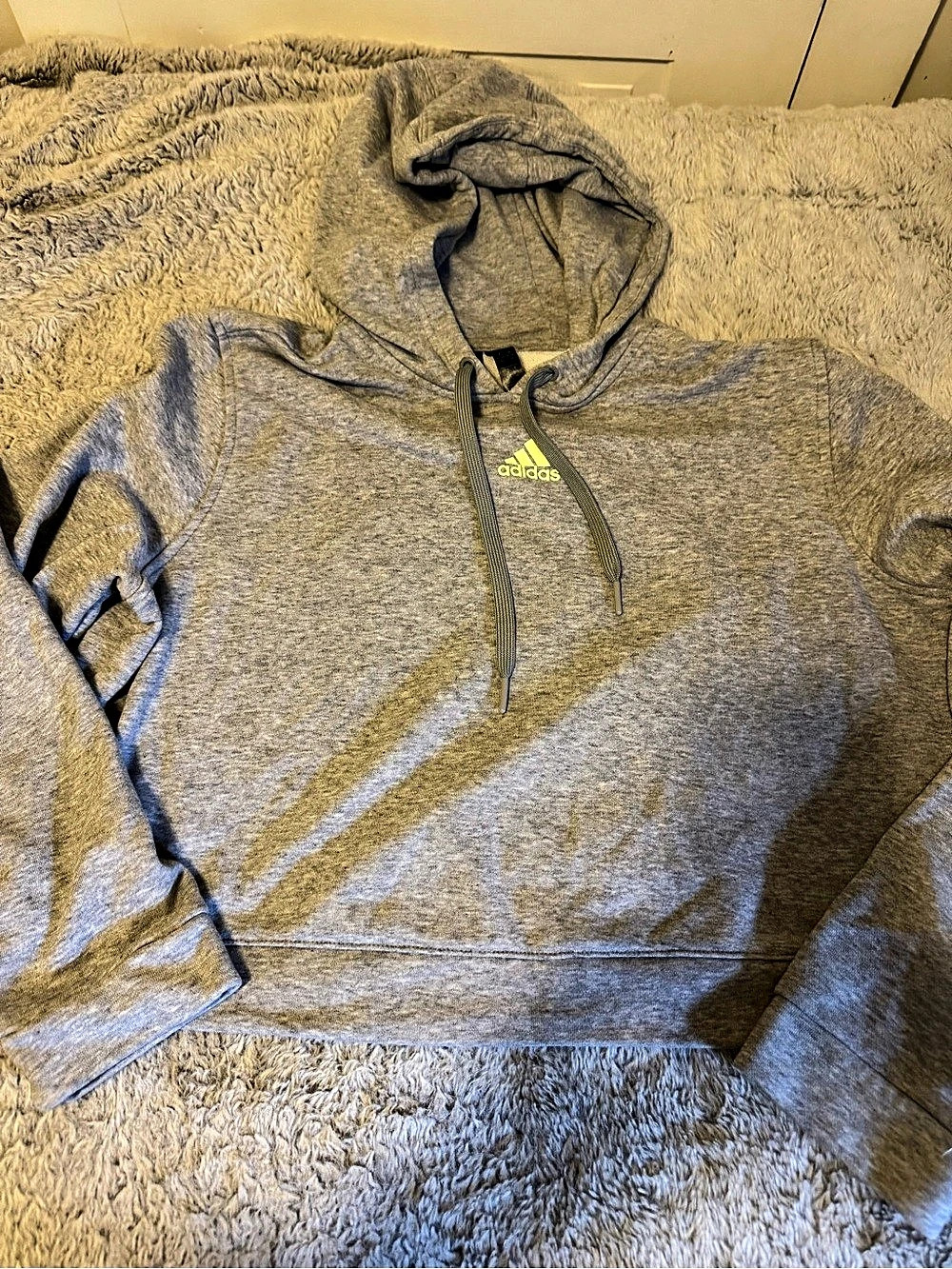 adidas Gray cropped Hoodie Size XL